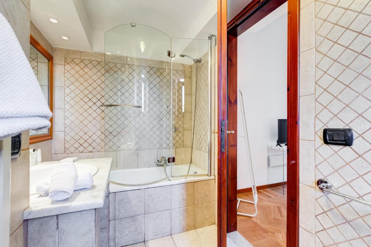 Repubblica Penthouse & Terrace By Premium Suites Collection Rome Luaran gambar